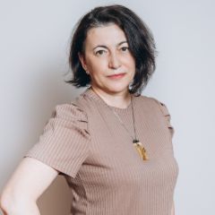Романова Лариса